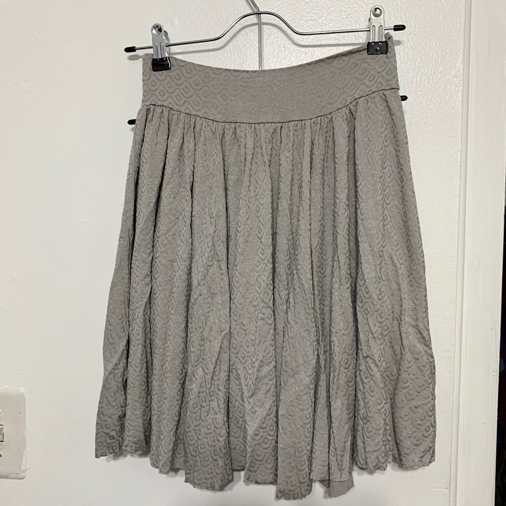 ☠️ Fossil gray&silver high waisted skater skirt ☠️ - Picture 5 of 5
